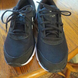 Women's UNDER ARMOUR UA Charged Assert 10 Running Shoes Sz 10 1/2